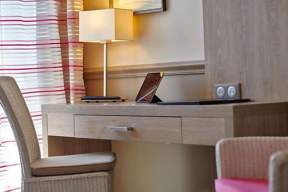 Hôtel Vacances Bleues Royal Westminster