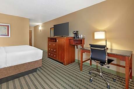 King Room with Bath Tub - Disability Access/Non-Smoking