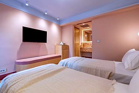 Twin Room with Balcony