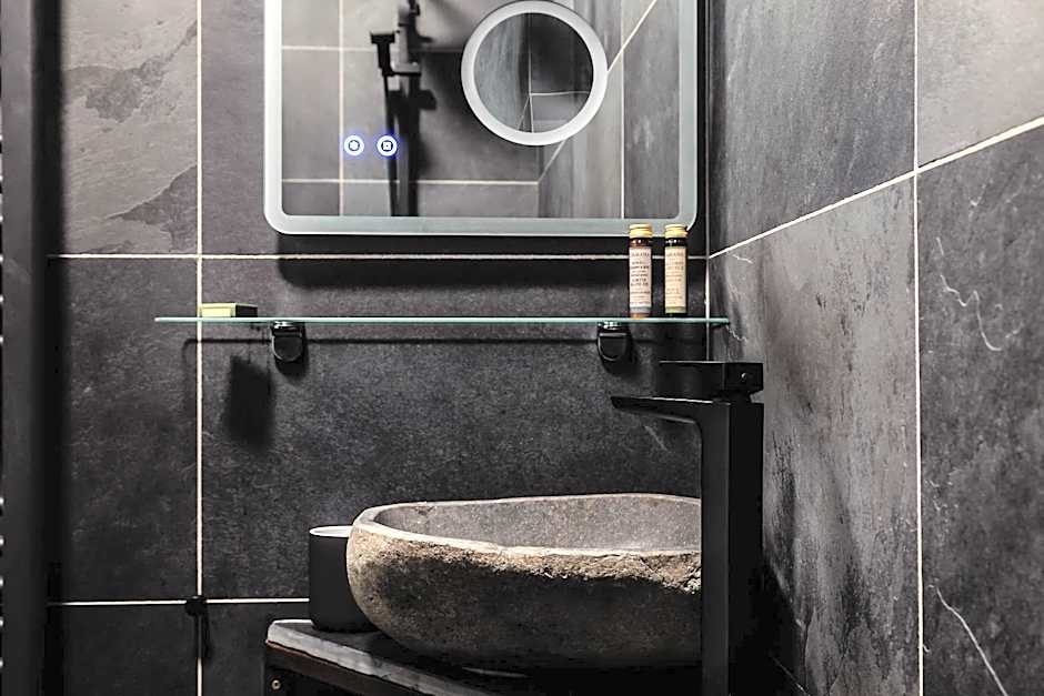 Cardiff Arms Bistro & Hotel