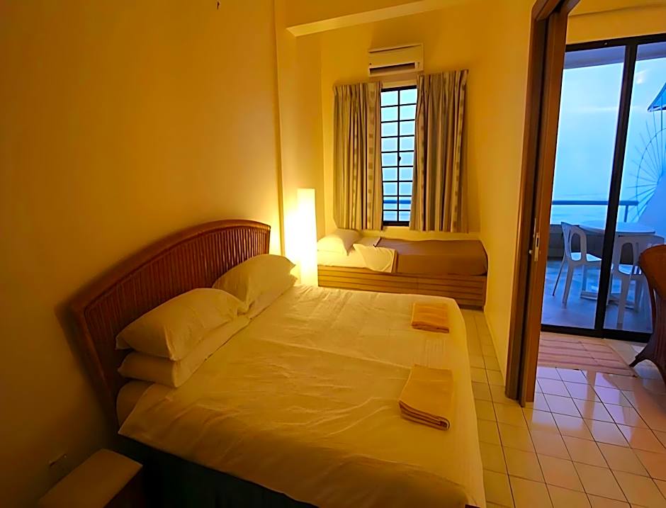 Paradise Lagoon Apartment