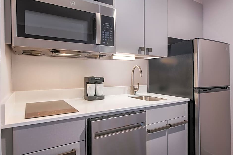 Homewood Suites By Hilton Syracuse/Liverpool