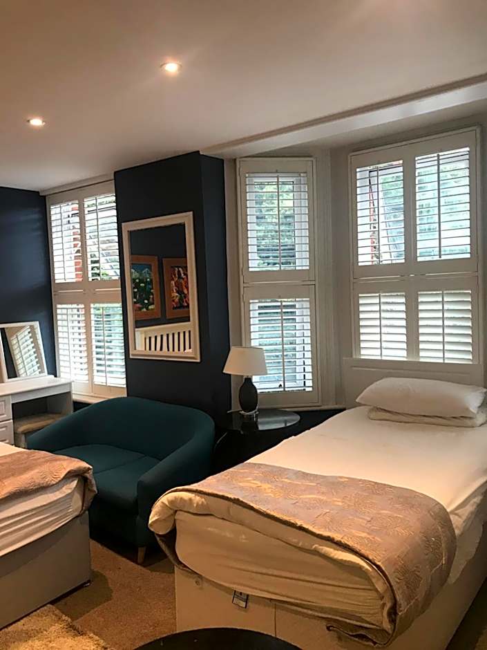 Acacia Villas Guest House