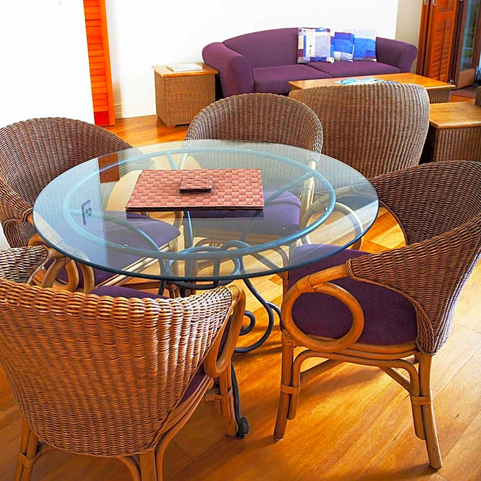 Mantra on the Inlet Port Douglas