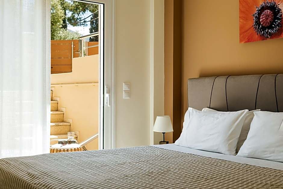 Meliti Waterfront Suites