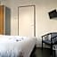 Hotel Carillon