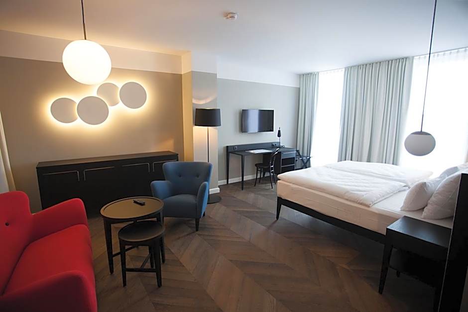 Hotel Caroline