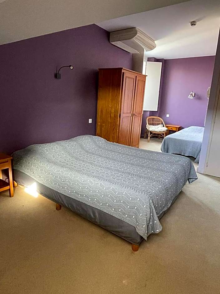 Photo 1 of 8 of Triple Room