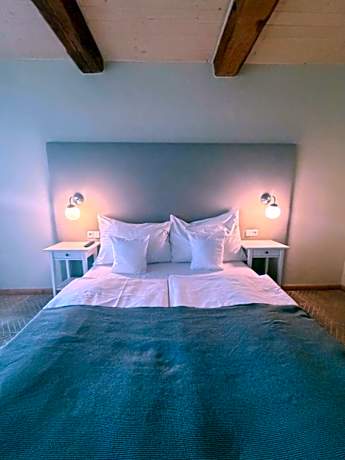 Double Room with Spa Bath