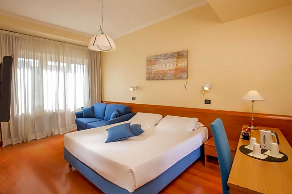 Best Western Globus Hotel