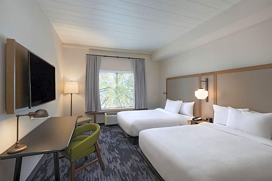 Fairfield Inn & Suites by Marriott St. Louis Downtown