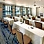 Jamaica Bay Inn Marina Del Rey Tapestry Collection by Hilton