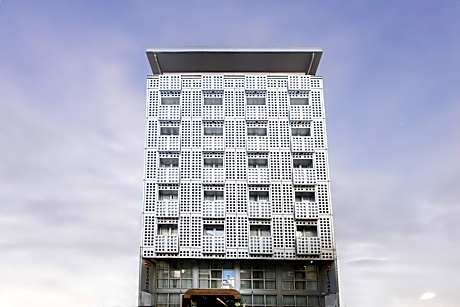 Hotel Beyond