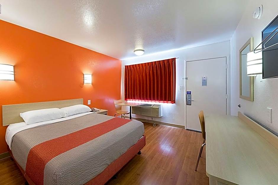 Motel 6-Mcallen, TX
