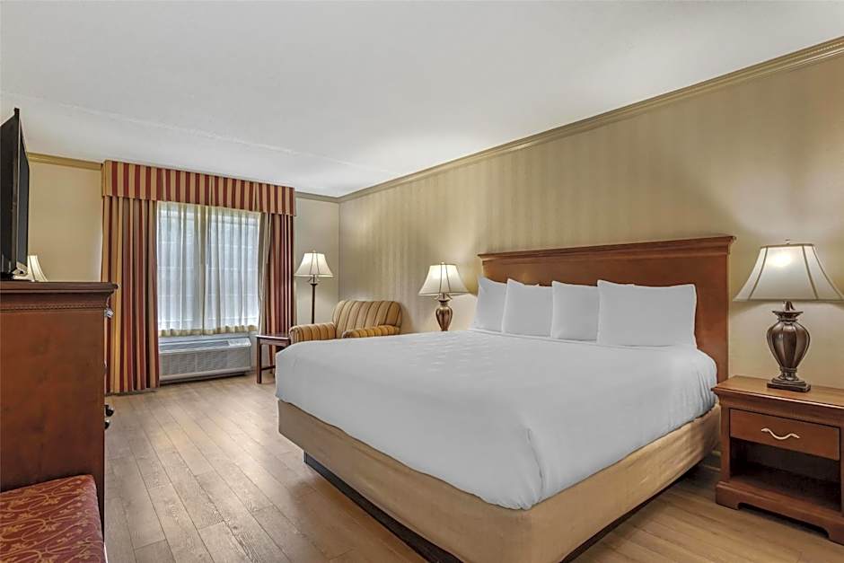 Best Western Plus Morristown Inn
