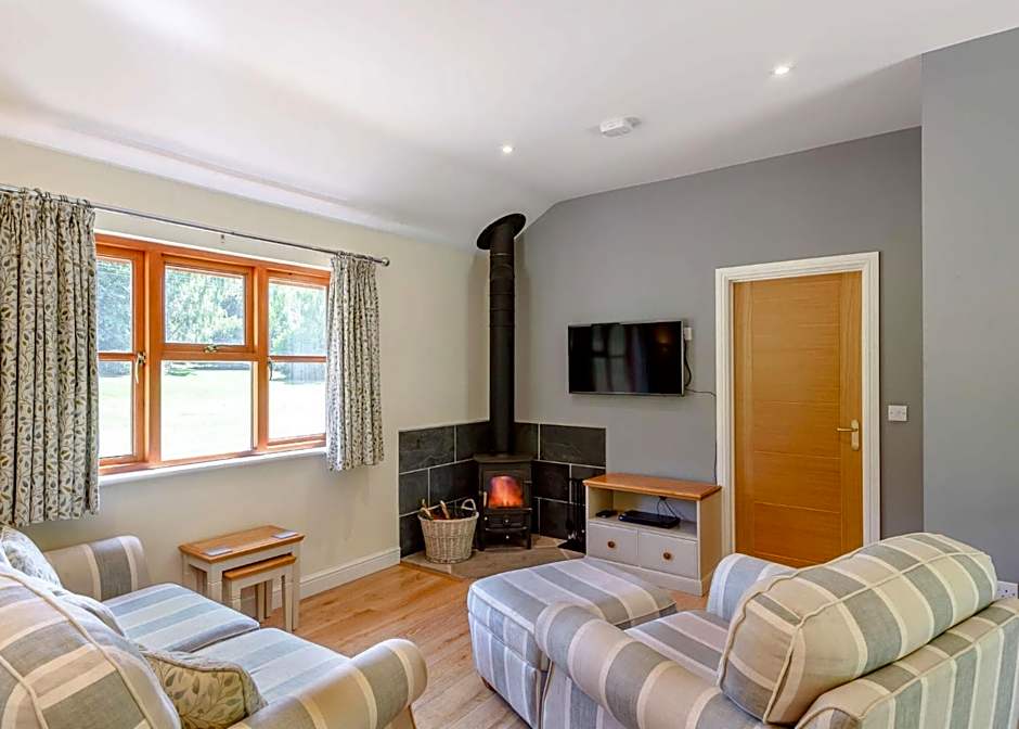 Ford Farm Lodges