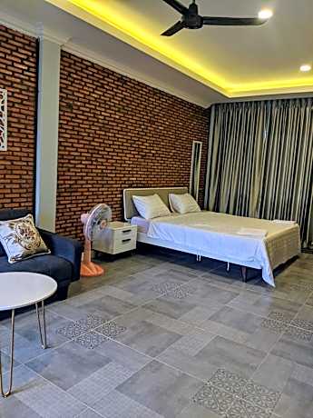 Deluxe Double Studio