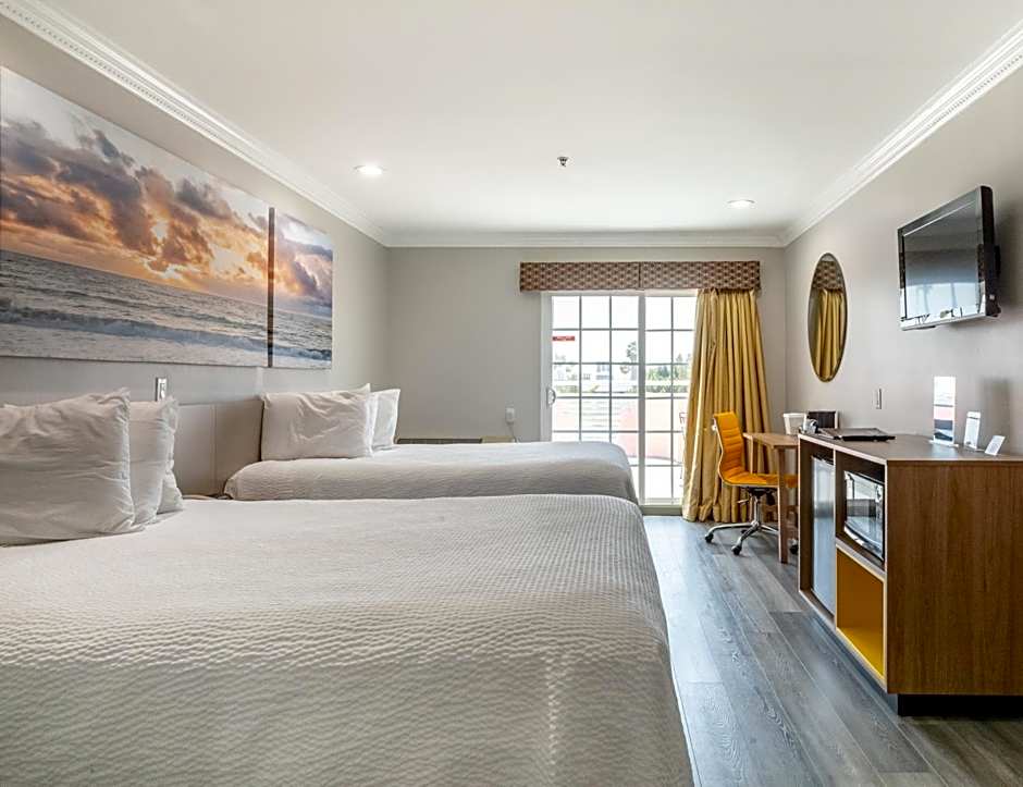 Days Inn by Wyndham Santa Monica