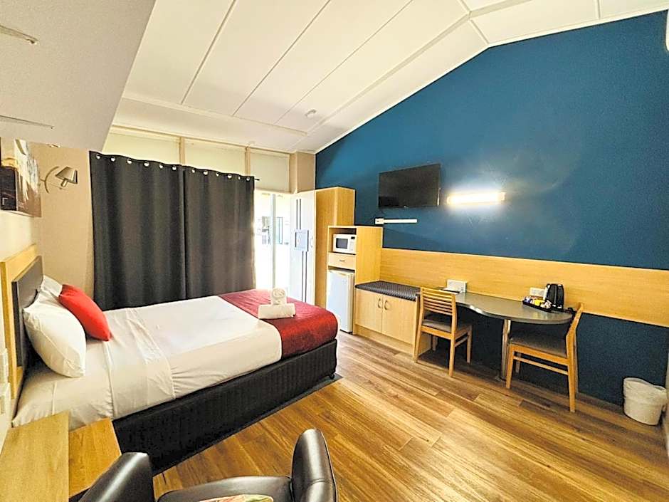 Downs Motel