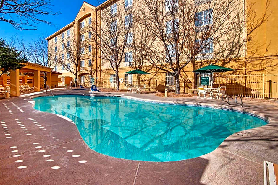 La Quinta Inn & Suites by Wyndham Albuquerque West