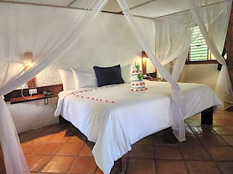 Bungalow with Garden View - Adults Only
