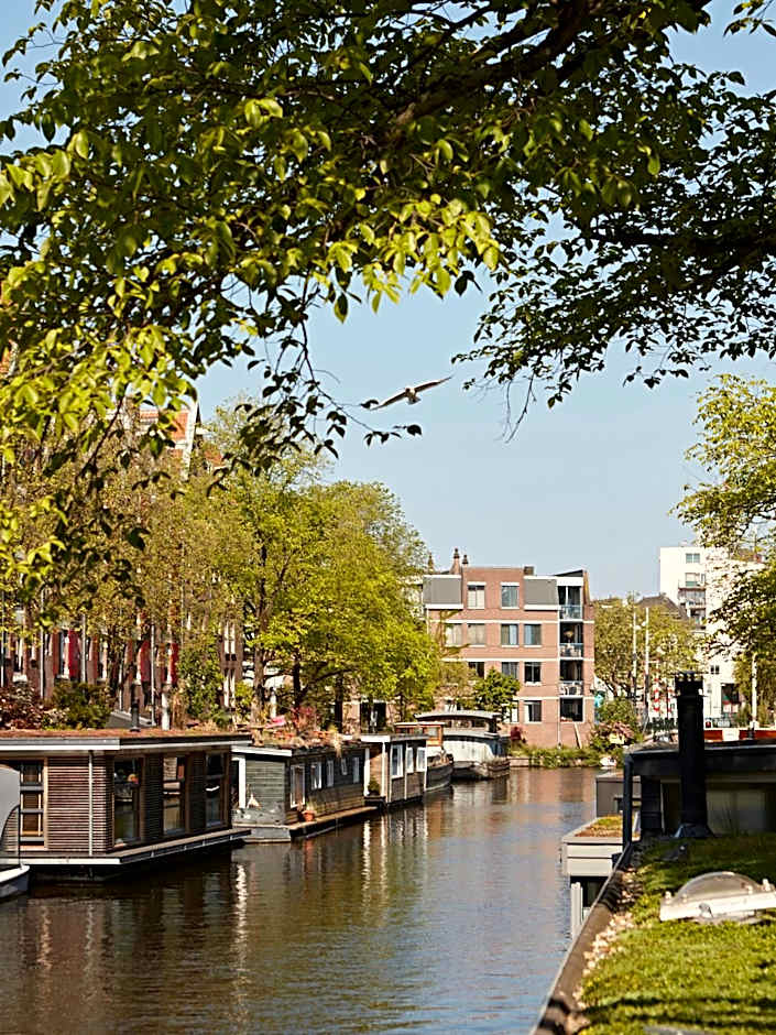 YAYS Amsterdam Prince Island by Numa