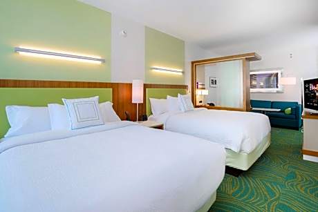 Queen Suite with Two Queen Beds and Sofa Bed