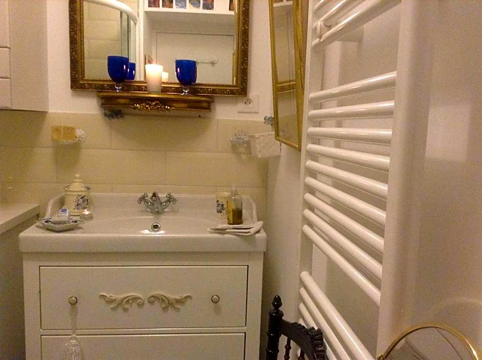 Lamaison du phare honfleur chambres d'hotes et jacuzzi privé