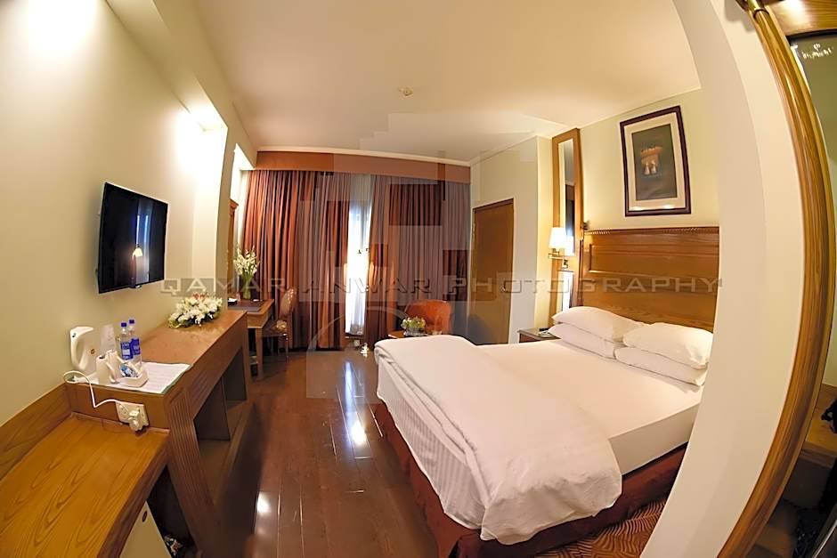 Hotel Crown Plaza Islamabad