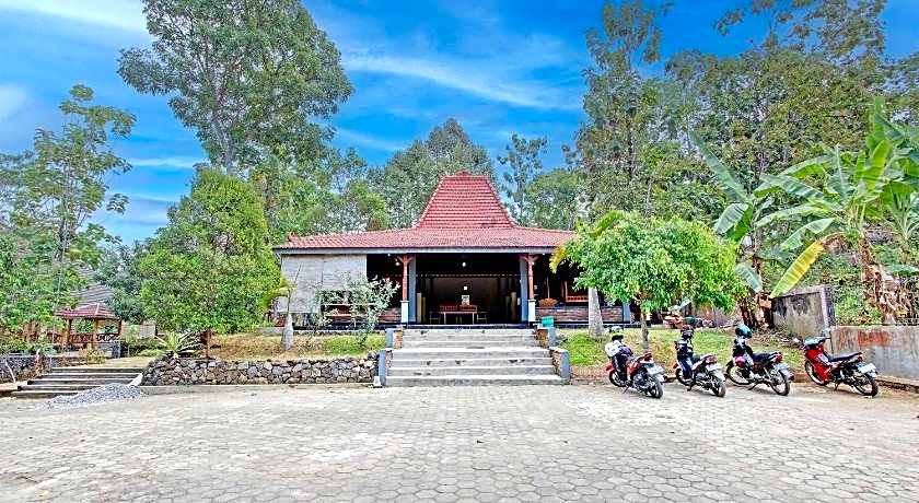 Hotel O Mtc Bunk Bed