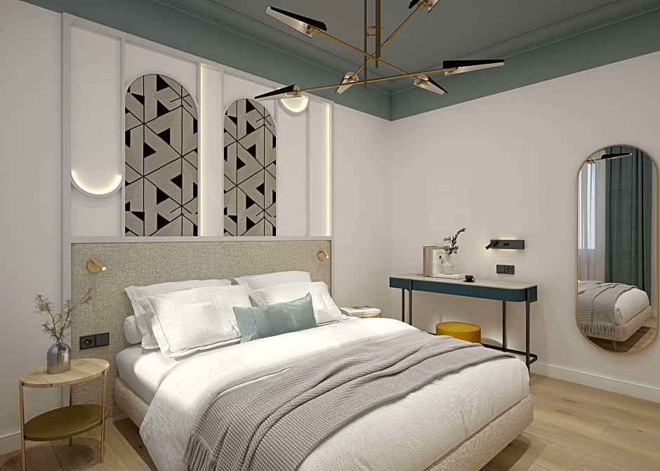 Photo 1 of 5 of Executive 1 Queen Bed, Side Sea View, Balcony