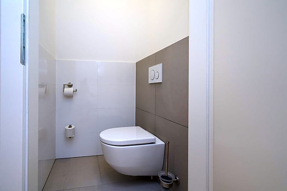 Vienna Stay Apartments or Rooms 1050