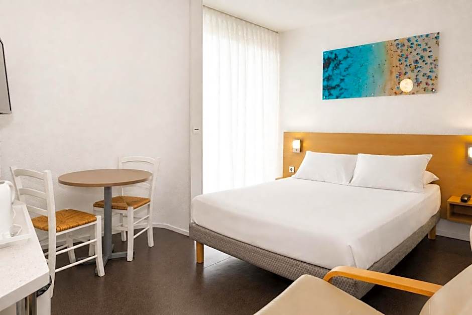 Hotel Thermes Les Ecureuils-Dax