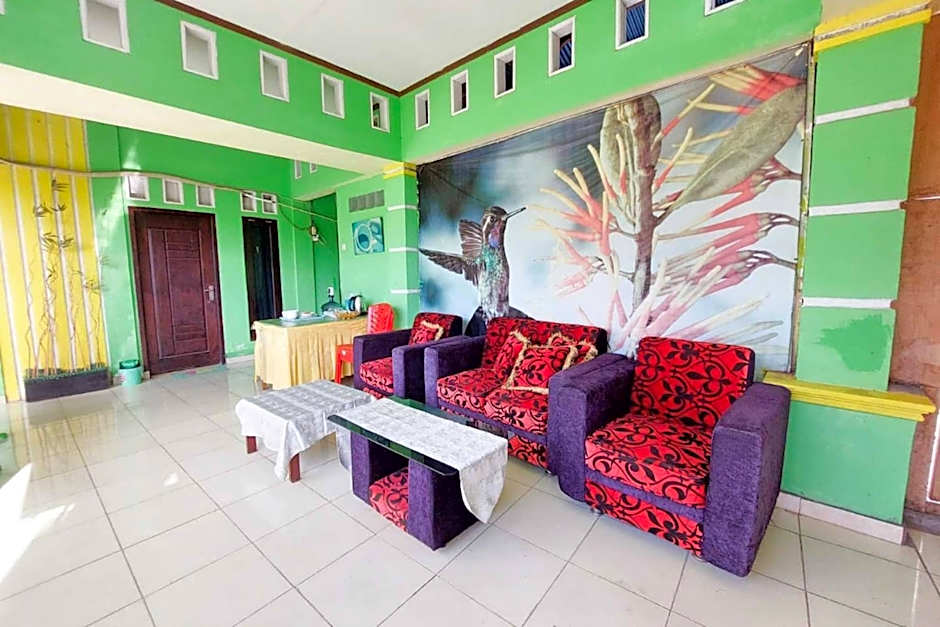Quattrick Dee Homestay Mitra RedDoorz