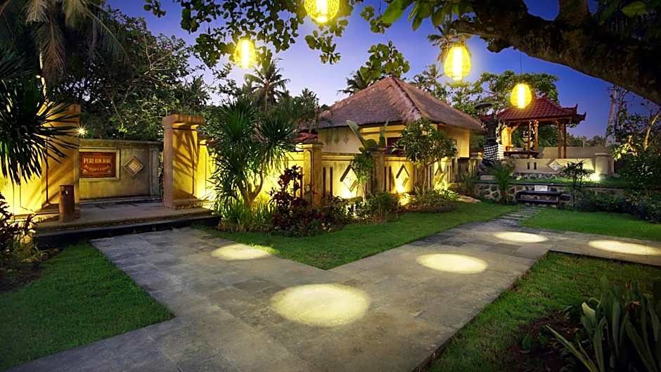 Puri Rinjani Bungalows