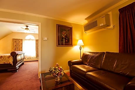 Luxury Suite - Annex