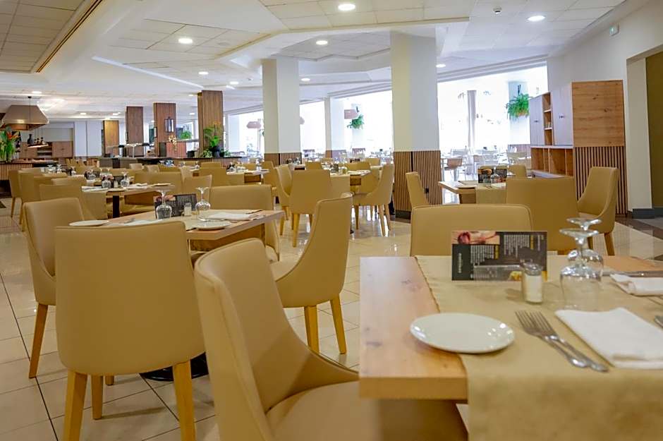 Hotel Puerto Palace
