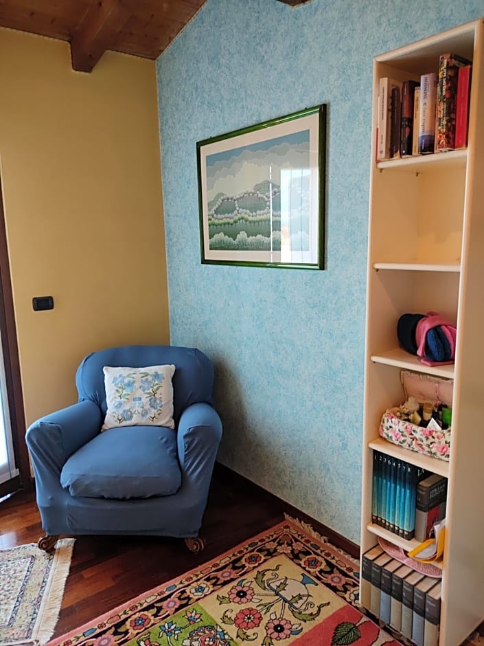 Lovely Casa Paola Villlafranca centro Zimmer Rooms