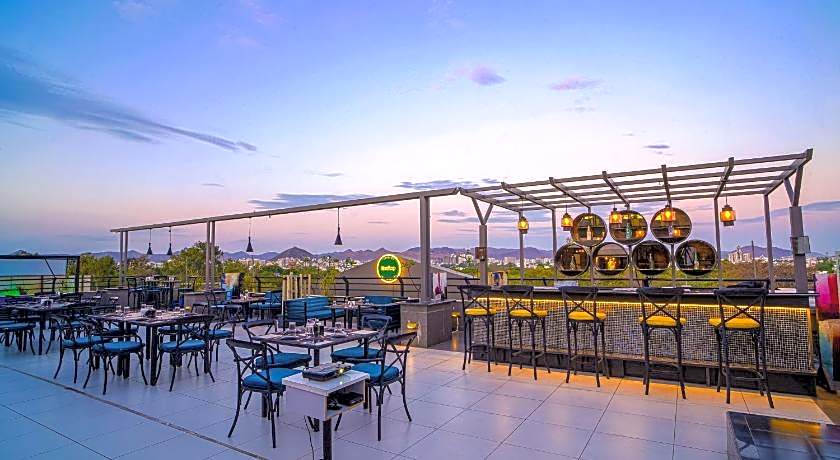 Hotel Horizon - Near Fateh Sagar Lake in Udaipur