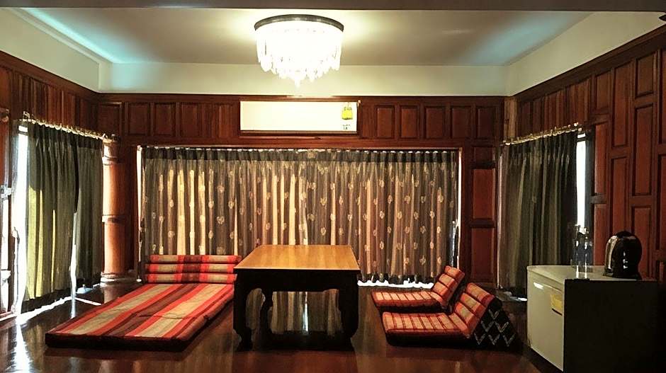 Poonsook Phitsanulok Hotel