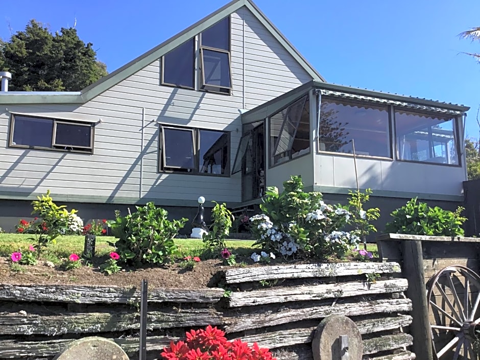 Norfolk Gardens Bed and Breakfast