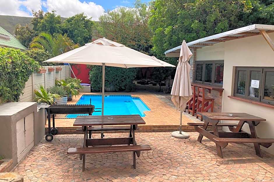 Hermanus Backpackers & Budget Accommodation