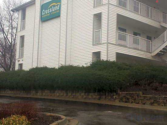 Birch Hill Suites Kansas City - Independence