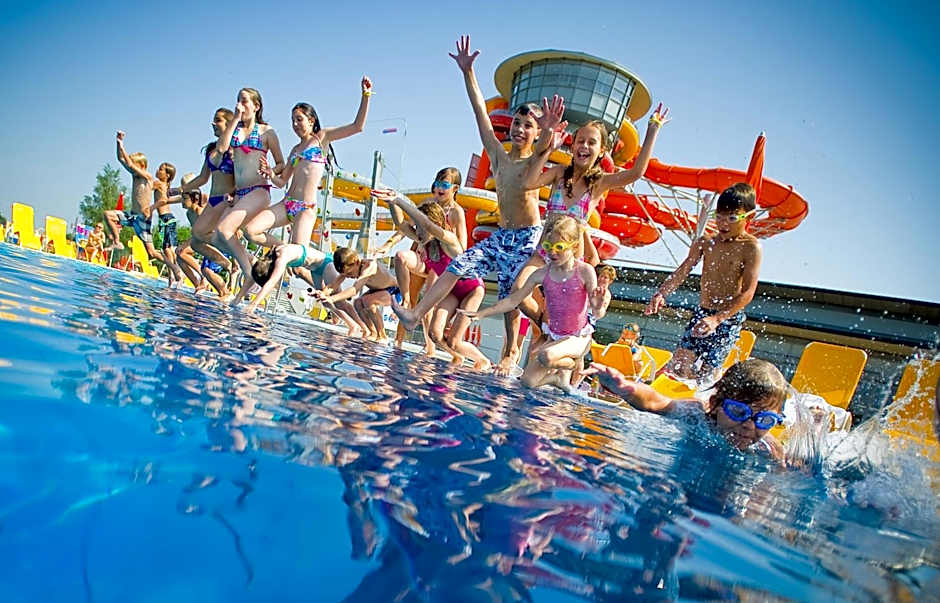 All in Red Thermenhotel