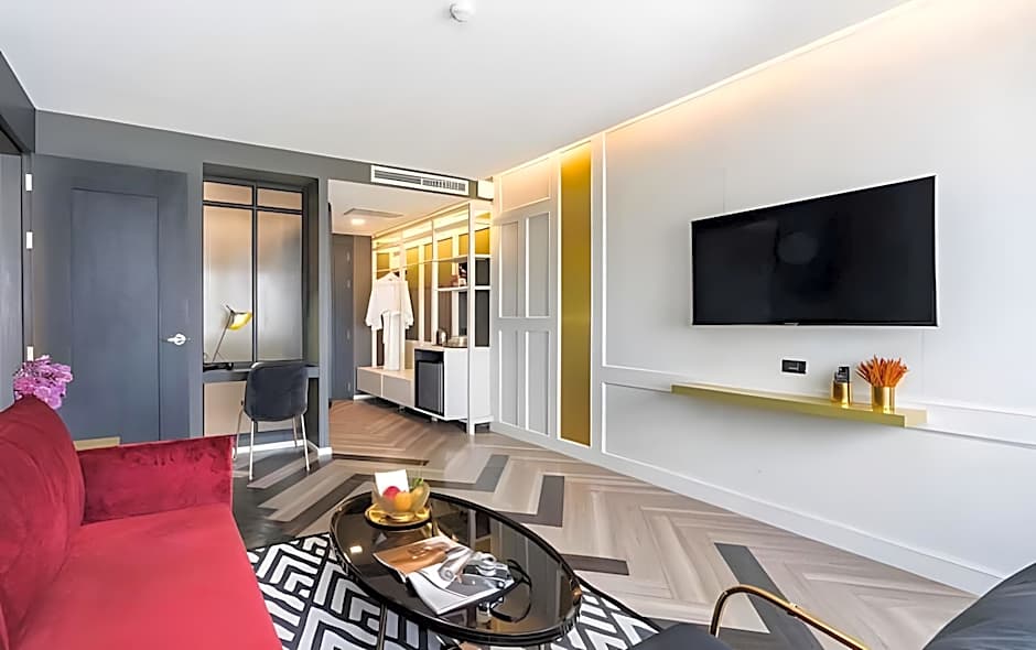 SCENE Bangkoknoi hotel (SHA Extra Plus)