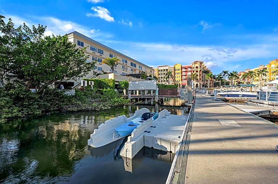 Bayfront Inn 5th Avenue