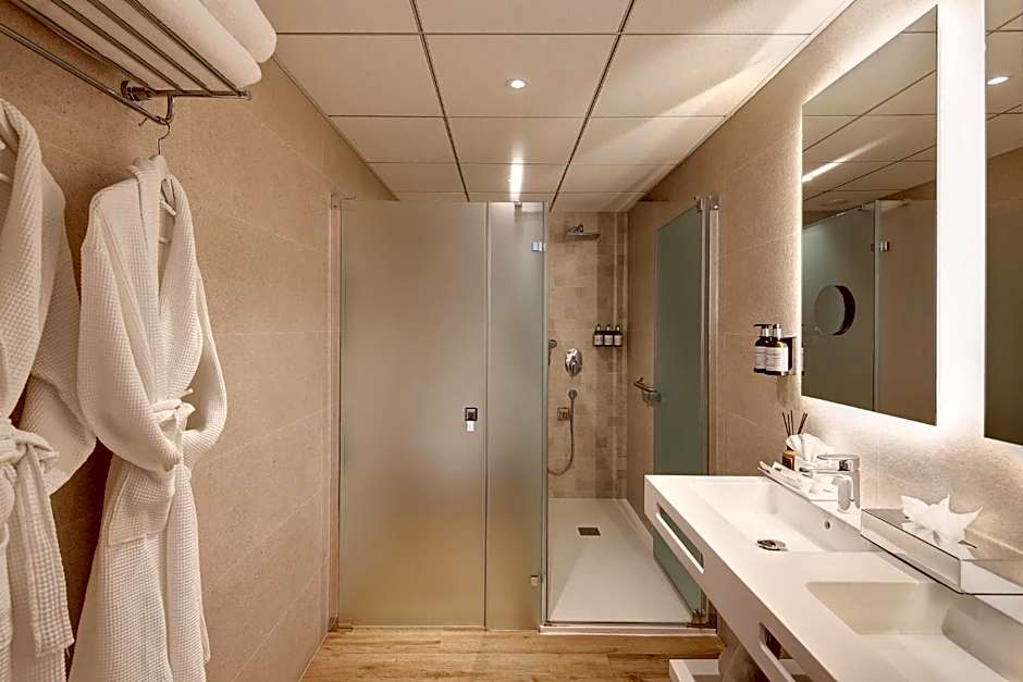 Ã“bal Hotel Marbella
