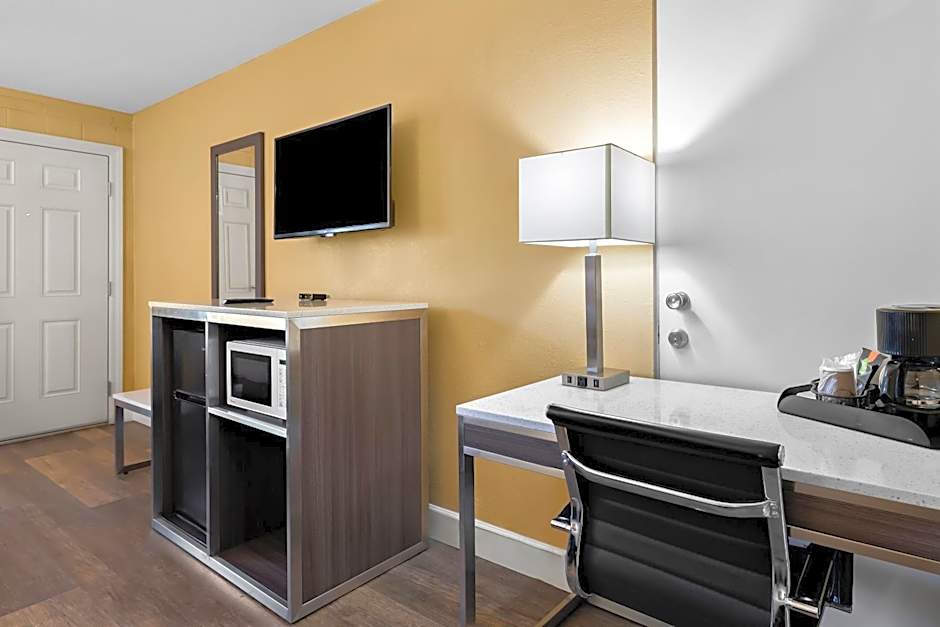 Americas Best Value Inn & Suites Flagstaff