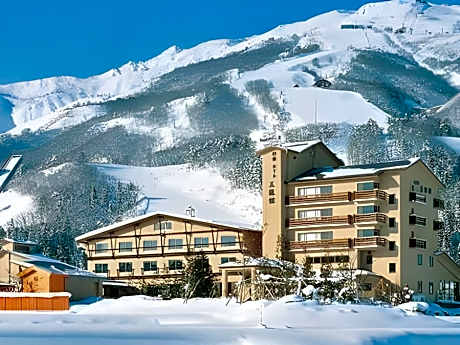 Northern Alps side Japanese-style room 10 tatami mats 44 square meters 2 to 4 people Non-smoking