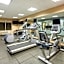Holiday Inn Express Suites Yankton Hotel By IHG